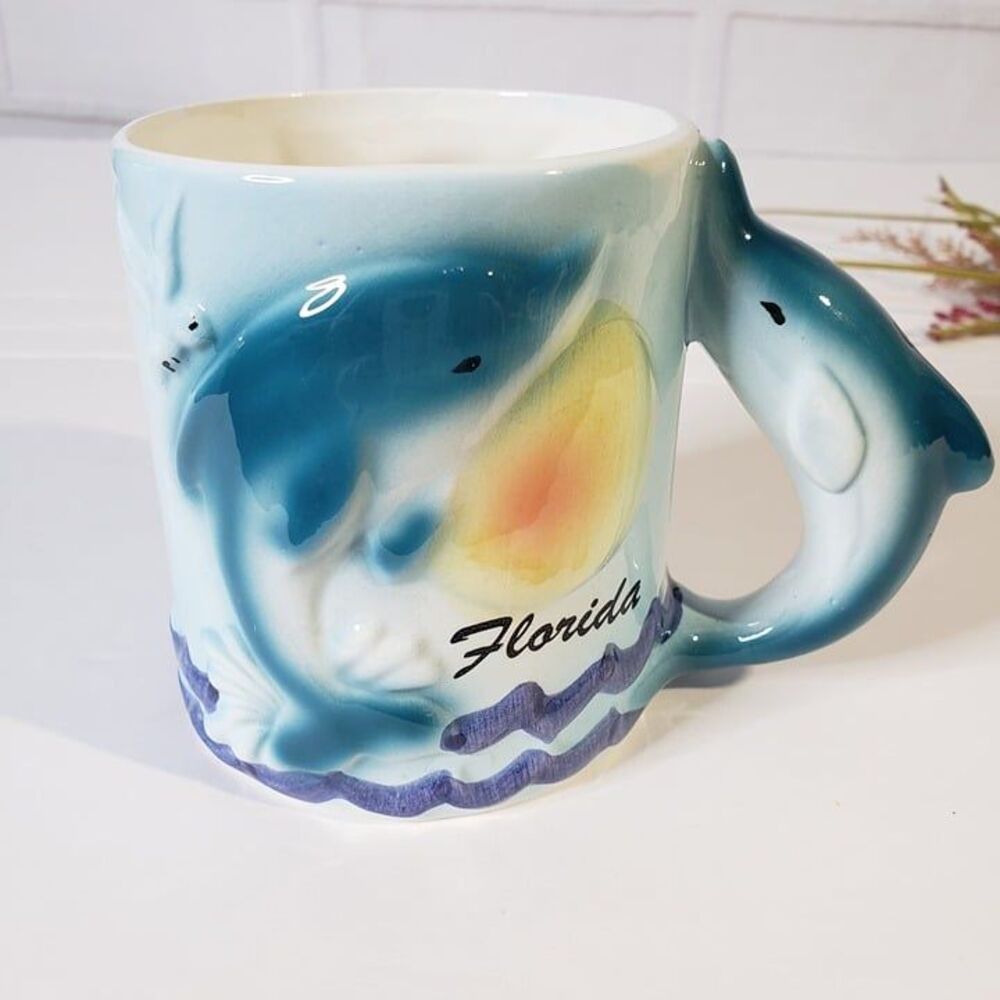 CUTE Vintage 90s Florida Souvenir Blue Dolphin Mug Coffee Cup